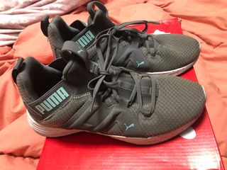 Botines deportivos Puma grises y turquesa
