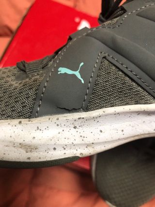 Botines deportivos Puma grises y turquesa