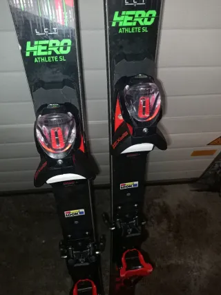 Esquís Rossignol HERO SL FIS Taller