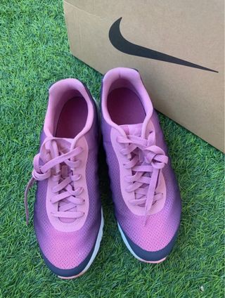 Zapatillas Nike Air Max Invigor Talla 40