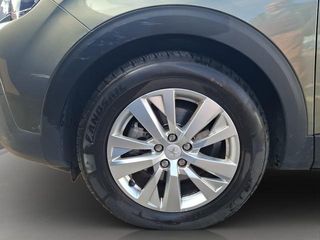 Peugeot 3008 PureTech 130 SANDS Active 96 kW (130 CV)