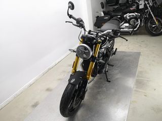 TRIUMPH SPEED 400 2024 4477 kms.