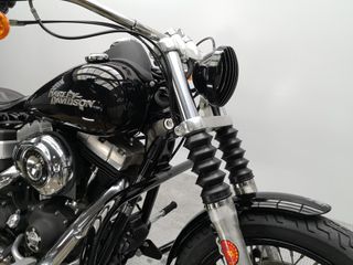 HARLEY DAVIDSON DYNA STREET BOB 2010 29563 kms.