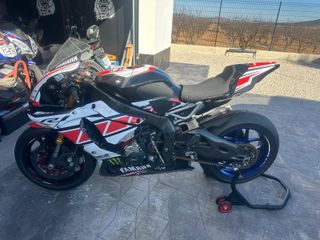 Yamaha R1 circuito