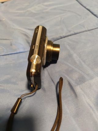 2 Fotocamere Samsung ES60 e PL20