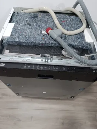 Lavavajillas integrable BEKO