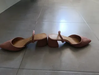 6 pares Sandalias Talla 39