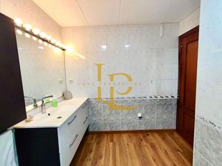 Casa adosada en venta en Olesa de Montserrat