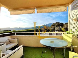 Casa adosada en venta en Olesa de Montserrat