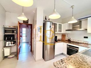 Casa adosada en venta en Olesa de Montserrat