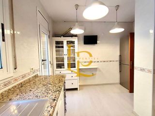 Casa adosada en venta en Olesa de Montserrat