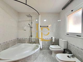 Casa adosada en venta en Olesa de Montserrat