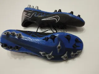 Botas de fútbol Nike Mercurial Talla 45 (pequeña)