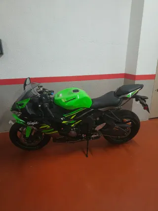 Kawasaki ZX6R matriculada 2023