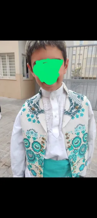 Traje Fallero Alquiler/Venta Talla 9 a 11 años.