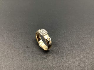 anillo oro 18k con piedra con diamante