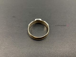 anillo oro 18k con piedra con diamante