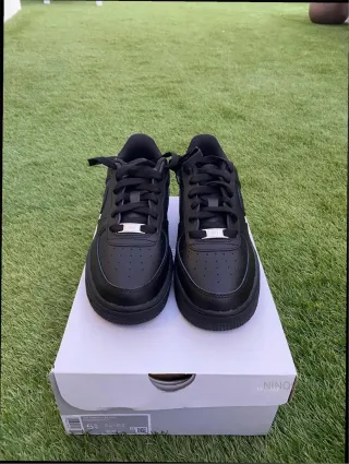Nike Air Force 1 Negras Talla 44