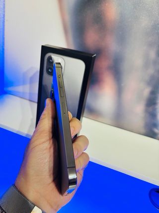 IPhone 13 Pro Max 128GB - 73% Batería