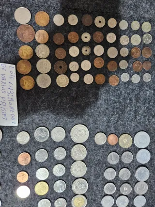 Lote de 143 Monedas Extranjeras