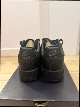 Nike Air Force 1 Talla 42 Negro