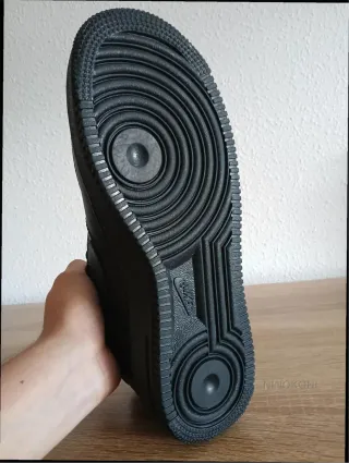 Nike Air Force 1 Negras Talla 38