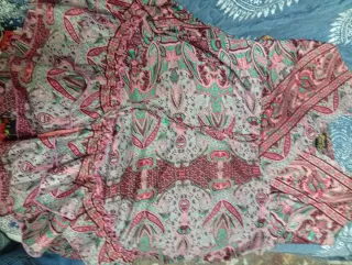 4 Vestidos Florales Talla Única. Precio todos