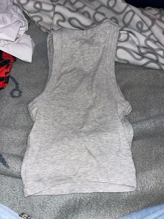 Camiseta tirantes Bershka gris XS