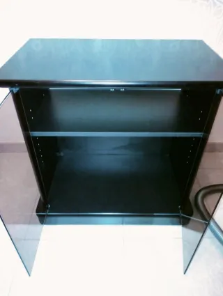 Mueble moderno madera y cristal