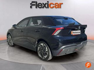 MG MG4 51kWh Standard