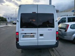 Ford Transit 2010