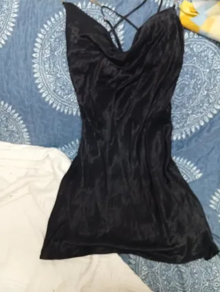 Vestido y chaqueta de encaje negro
