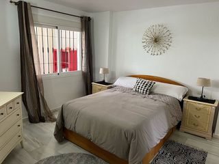 Piso en alquiler en Los Naranjos - Las Brisas en Marbella