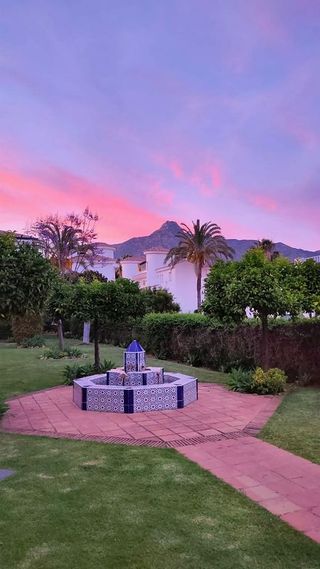 Piso en alquiler en Los Naranjos - Las Brisas en Marbella