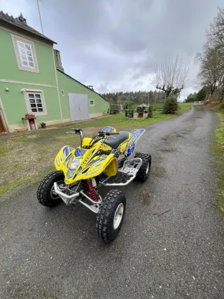 Suzuki LTZ 400 - Muy buen estado