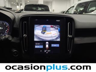 Volvo XC40 T2 Essential 95 kW (129 CV)