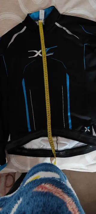 Chaqueta Ciclismo Negra y Azul