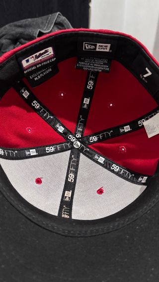 Gorra New Era Talla 7 Roja