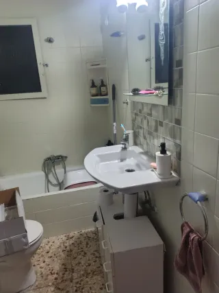 Construcción de cero o reforma integral de aseos