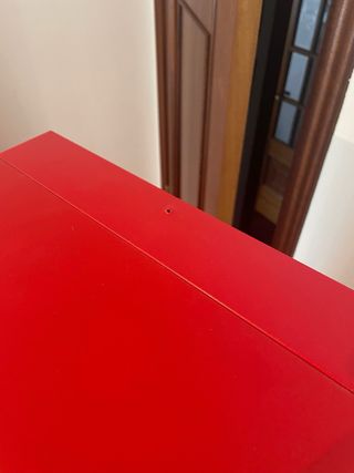 Estantería roja LACK IKEA