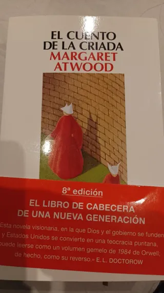 Novelas / diferentes títulos y autores