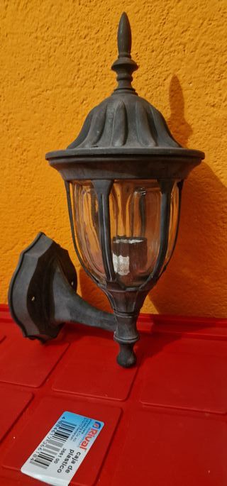 FAROL DE EXTERIOR METALICO