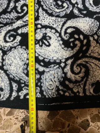 Jersey vintage cuello alto estampado paisley