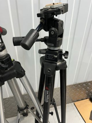 Trípodes Manfrotto
