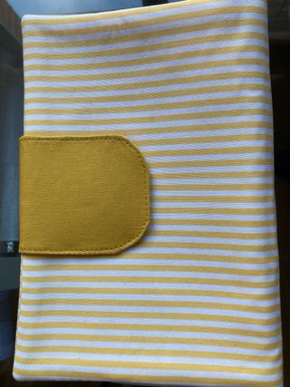 Bolso cambiador portátil rayas amarillo