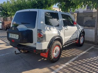 Mitsubishi Montero 2008