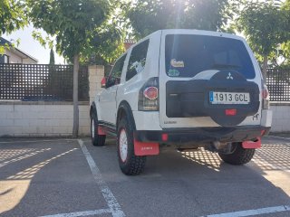 Mitsubishi Montero 2008