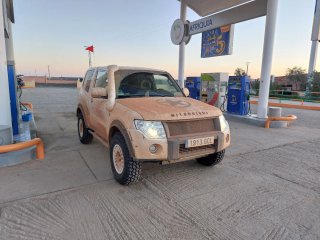 Mitsubishi Montero 2008