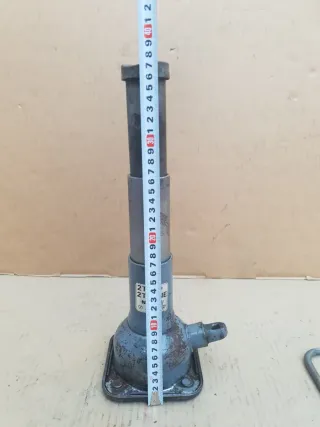 GATO NISSAN PATROL  2 TONELADAS ORIGINAL