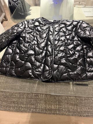 Chaqueta Scalpers acolchada negra